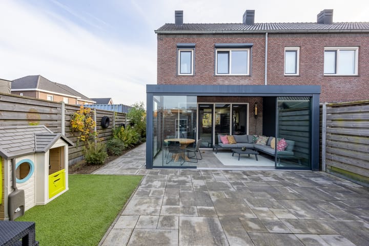 Photo 4 of Bessembiender 6