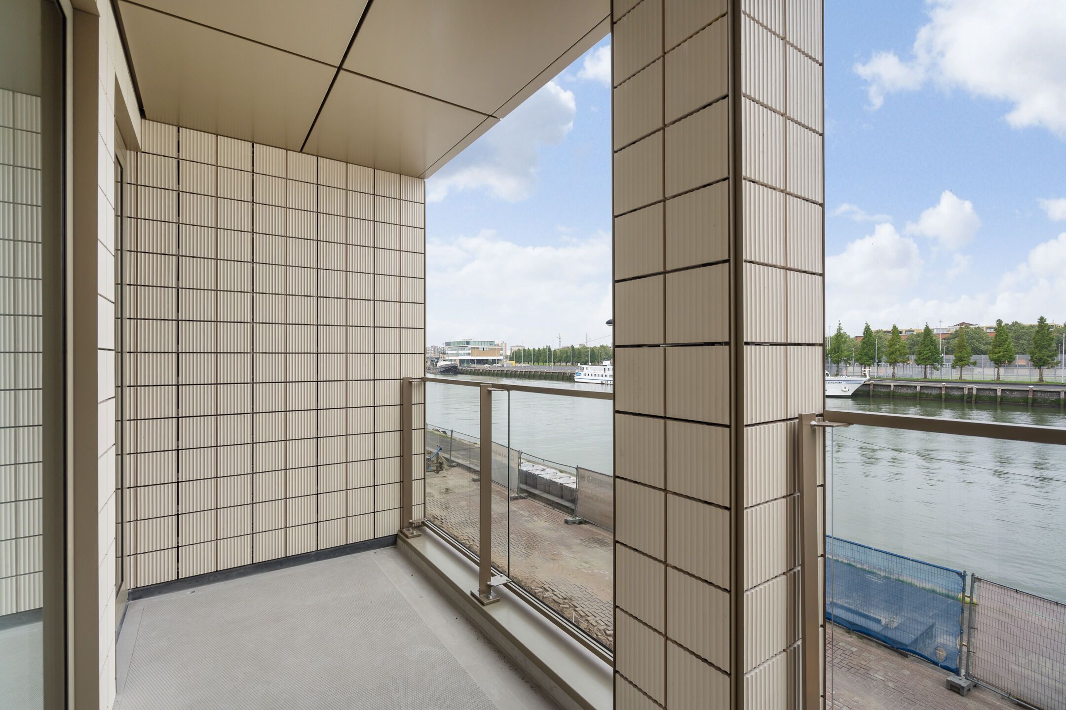 Foto 6 van Loods Bali 2