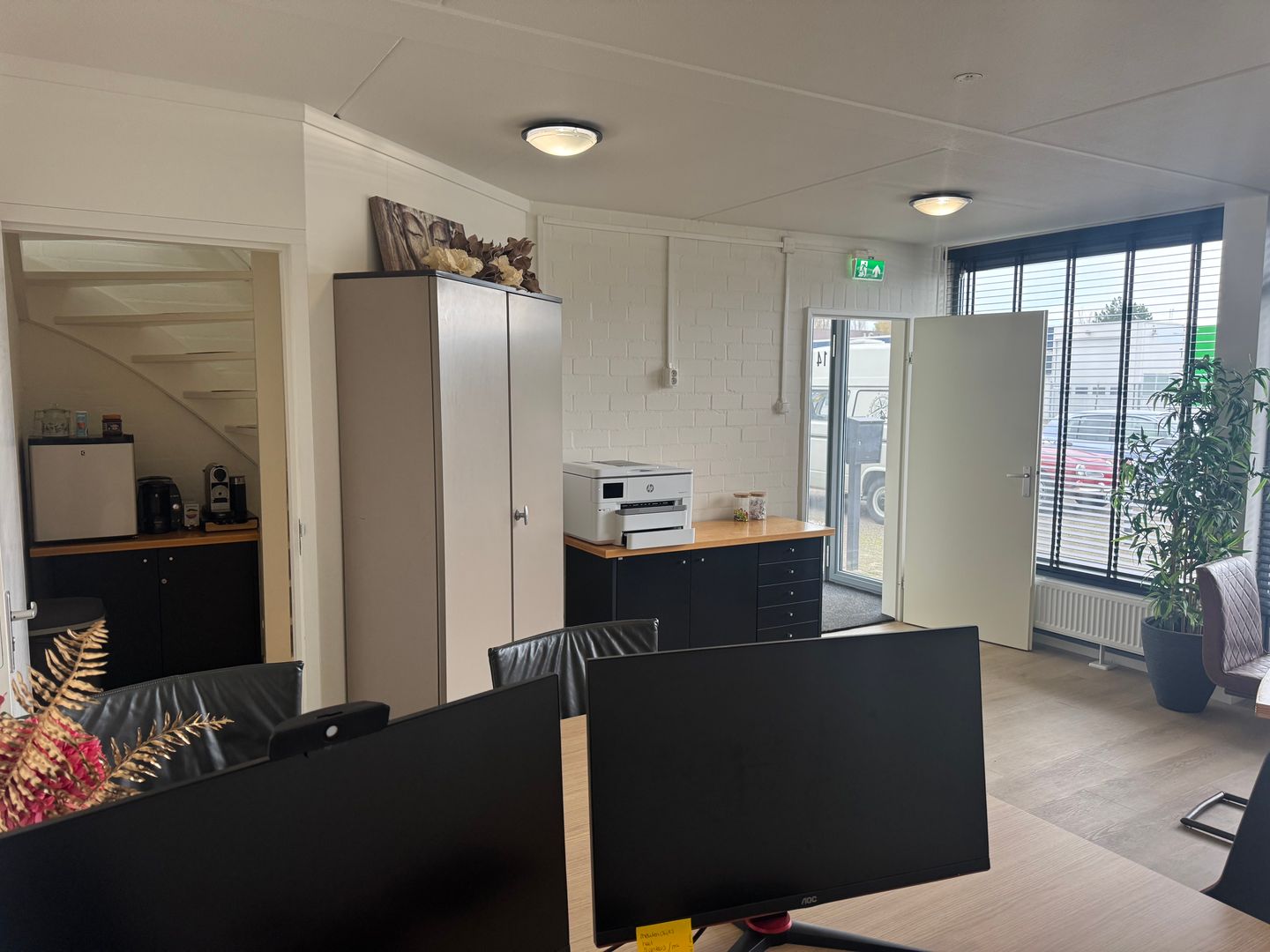 View photo 3 of Vloeiveld 14