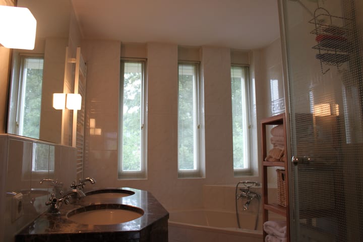 Foto 11 van Boswinde 185