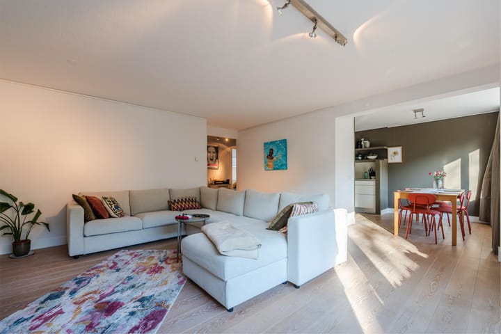 Photo 11 of Rapenburgerstraat 238