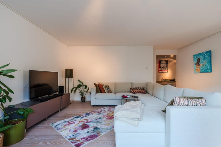 Photo 12 of Rapenburgerstraat 238