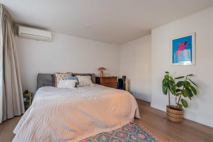 Photo 23 of Rapenburgerstraat 238