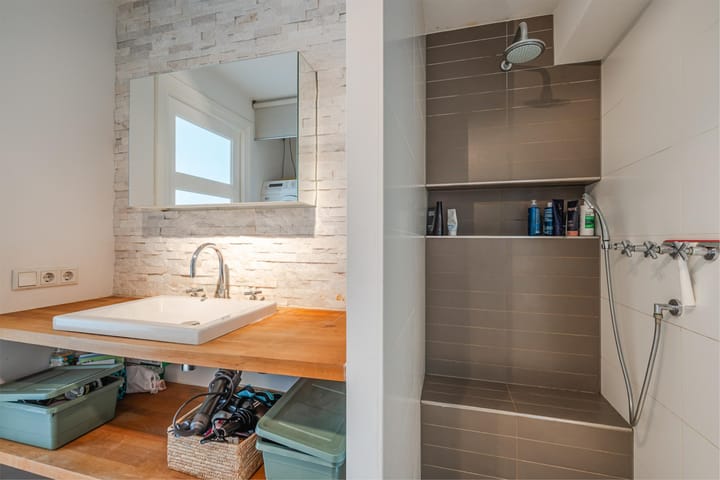 Photo 30 of Rapenburgerstraat 238