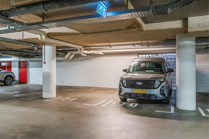 Photo 35 of Rapenburgerstraat 238