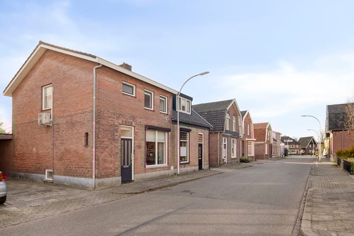 Photo 6 of Bergweg 16