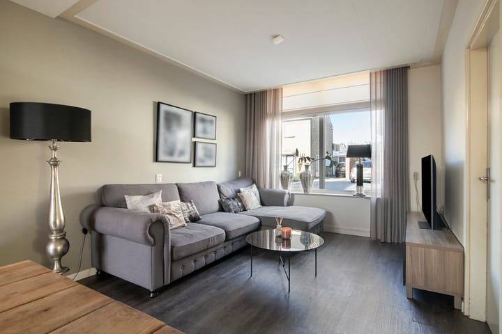 Photo 11 of Bergweg 16