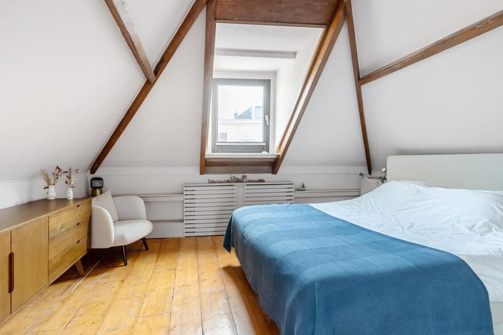 Photo 4 of 1e Pijnackerstraat 99-A