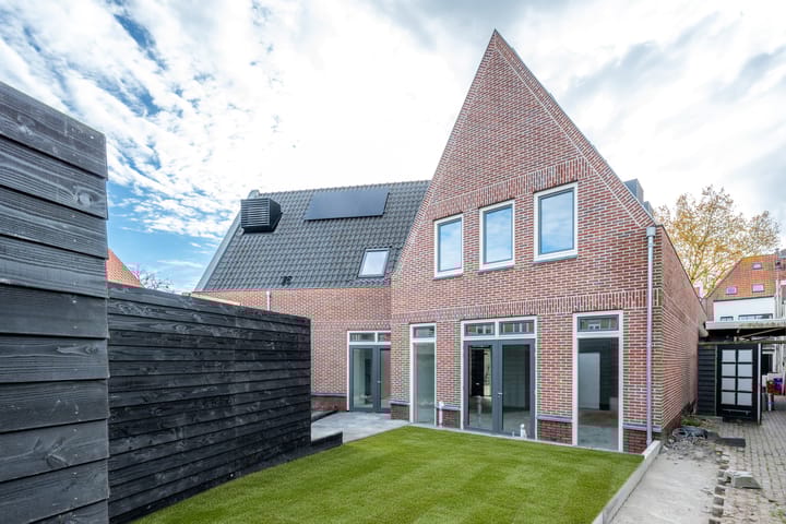 Photo 4 of Schildersgang 2