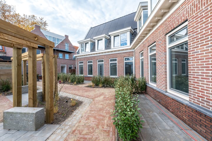 Photo 35 of Schildersgang 2