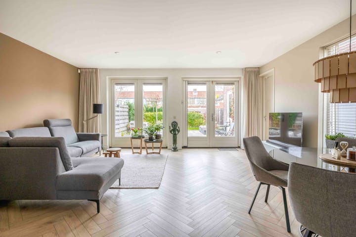 Photo 4 of De Eendracht 45