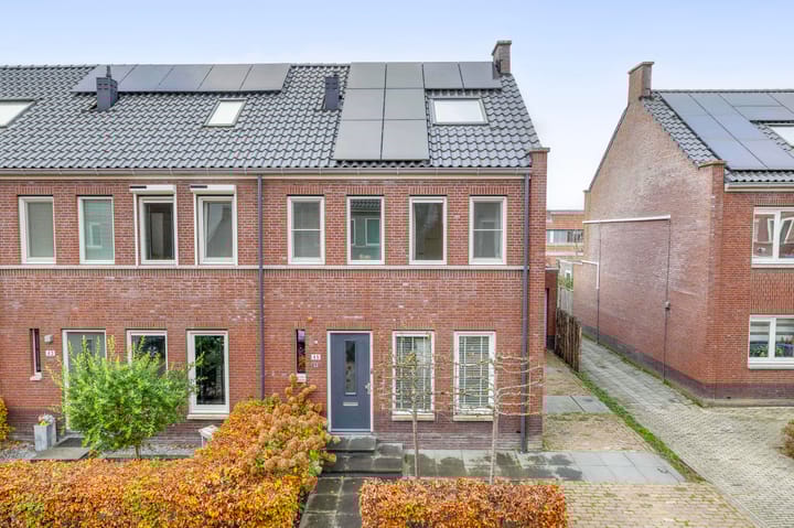 Photo 8 of De Eendracht 45