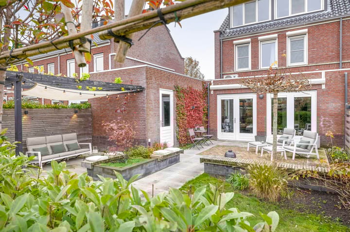 Photo 39 of De Eendracht 45