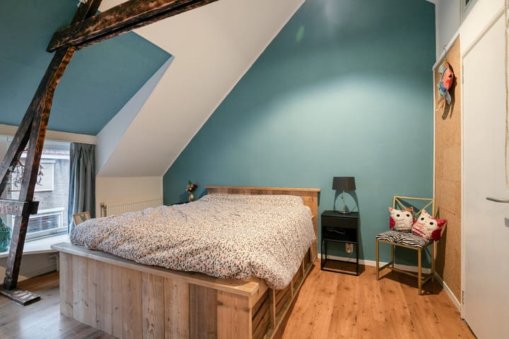 Photo 4 of Van de Coulsterstraat 66