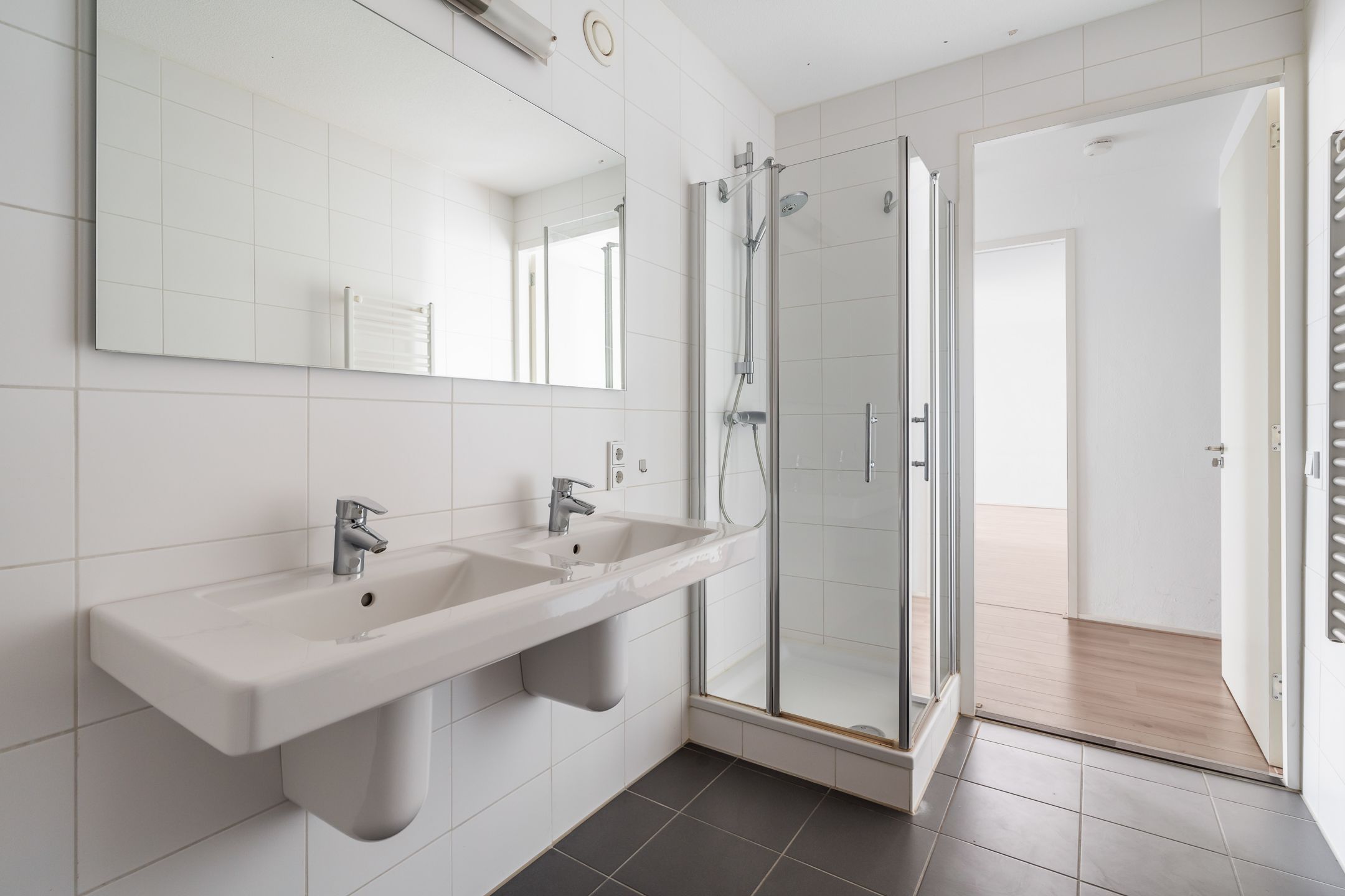 Foto 30 van Bezuidenhoutseweg 65-73