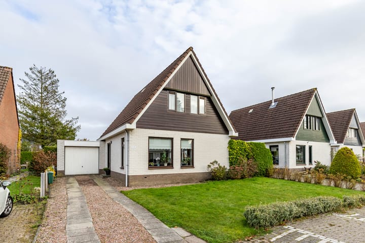 Utgong 38 main image