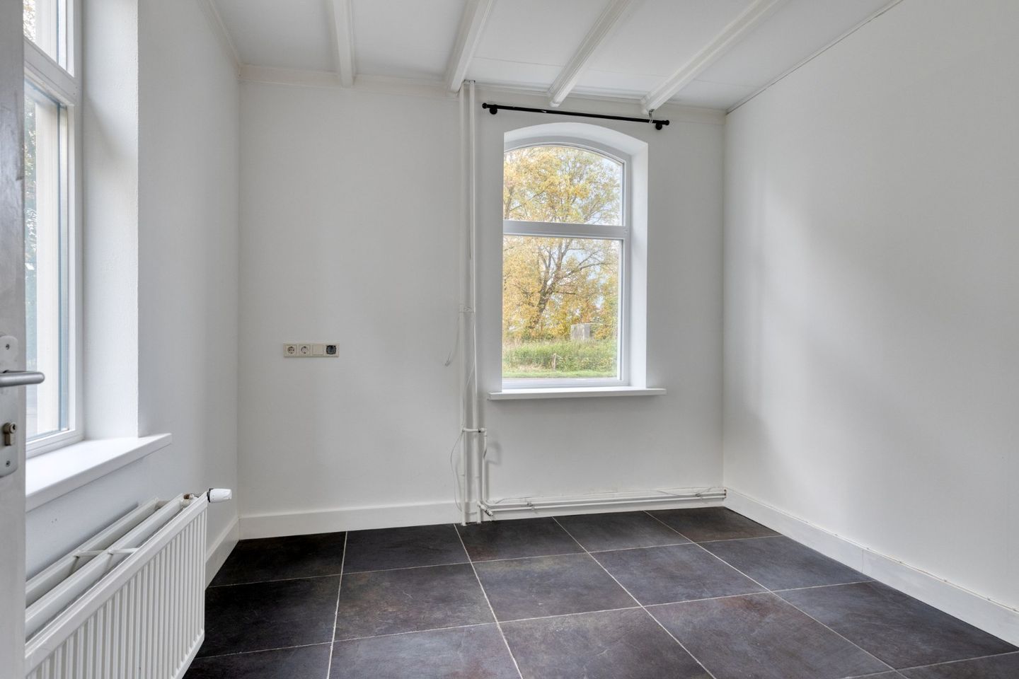 Bekijk foto 3 van Roggelsedijk 9