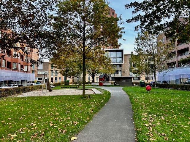 Photo 2 of Elburgstraat 80