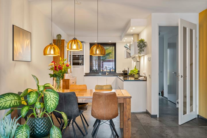 Foto 8 van Burg. Crommelinlaan 71