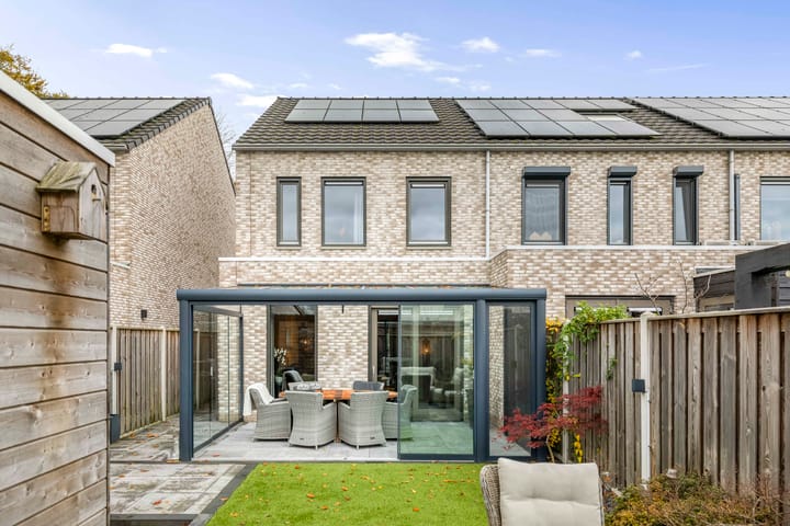 Foto 24 van Burg. Crommelinlaan 71