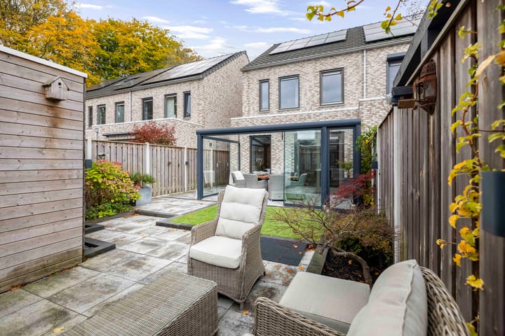 Foto 31 van Burg. Crommelinlaan 71