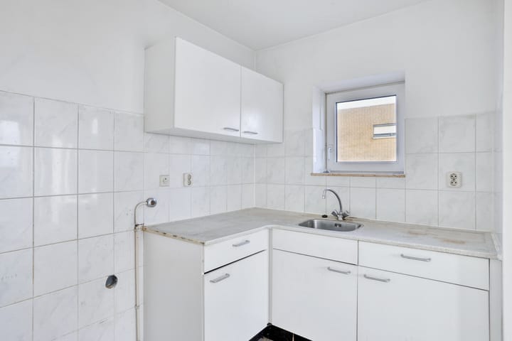 Photo 12 of Nassaustate 28