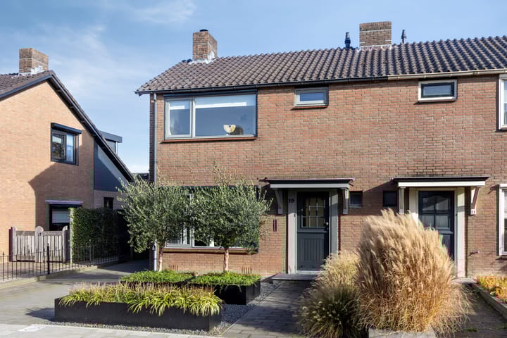 Photo 30 of Lijsterbesstraat 19