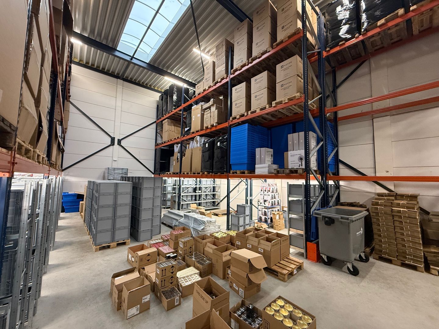 View photo 2 of Facetlaan 57