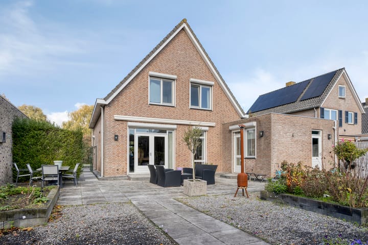 Foto 2 van Fonteinkruid 9