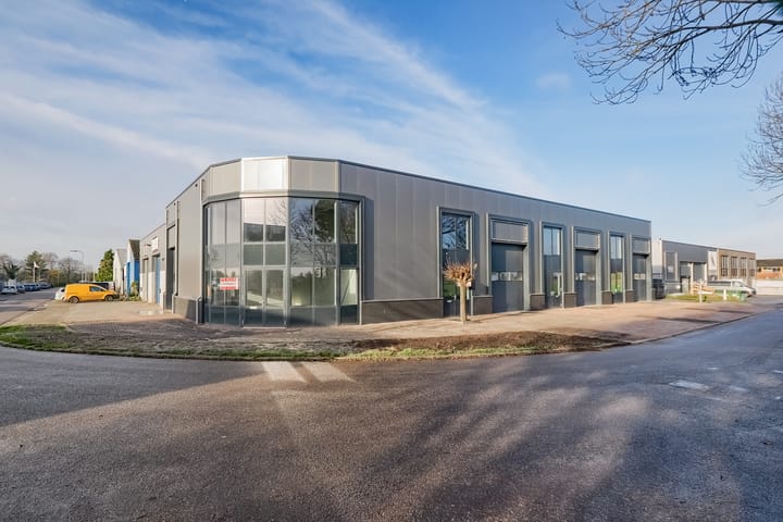 Zuiderwijzend 17-C, Hoogkarspel