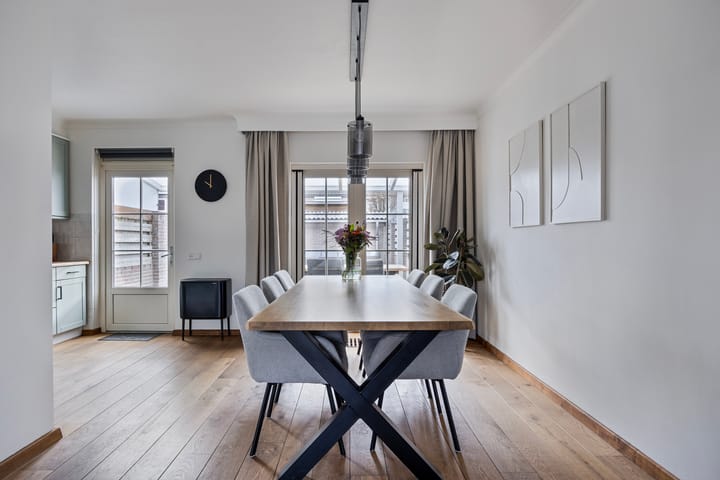 Photo 15 of Deursenstraat 14