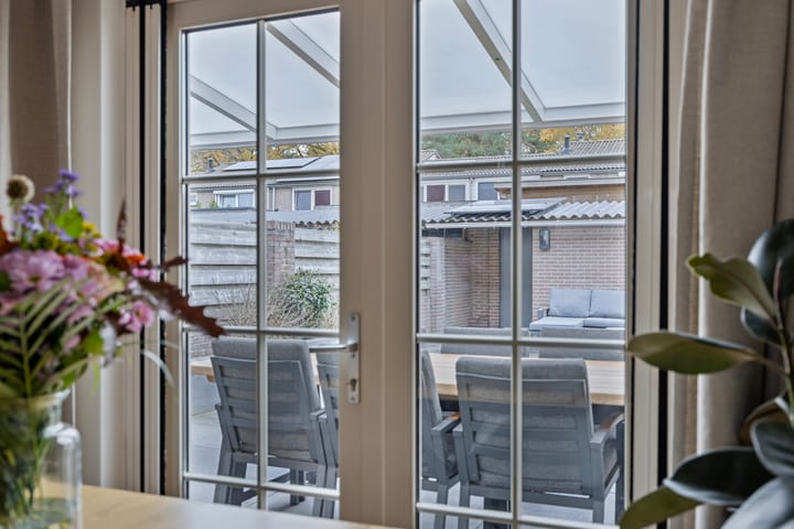 Photo 19 of Deursenstraat 14