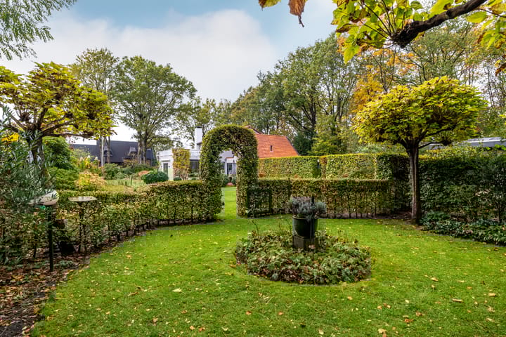 Photo 20 of Beeksestraat 88