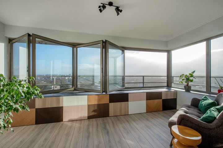 Photo 14 of Van Beresteynstraat 160