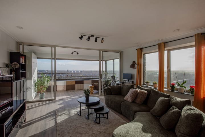 Photo 31 of Van Beresteynstraat 160