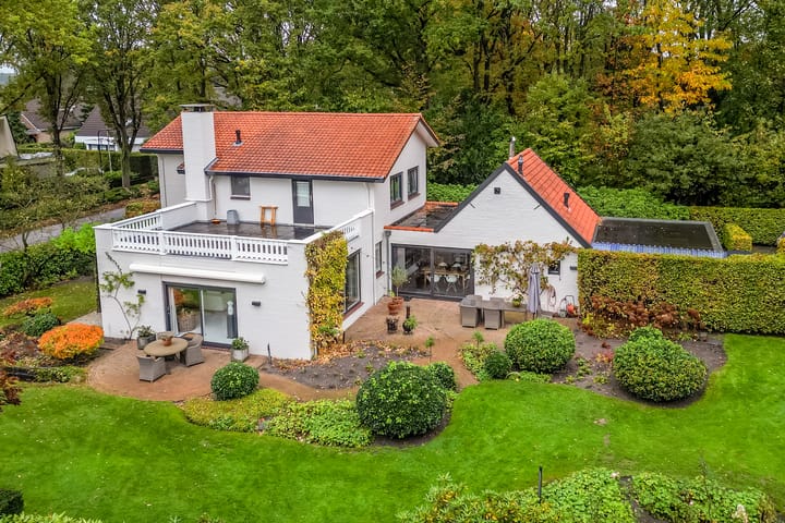 Photo 55 of Beeksestraat 88