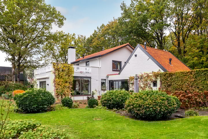 Photo 57 of Beeksestraat 88