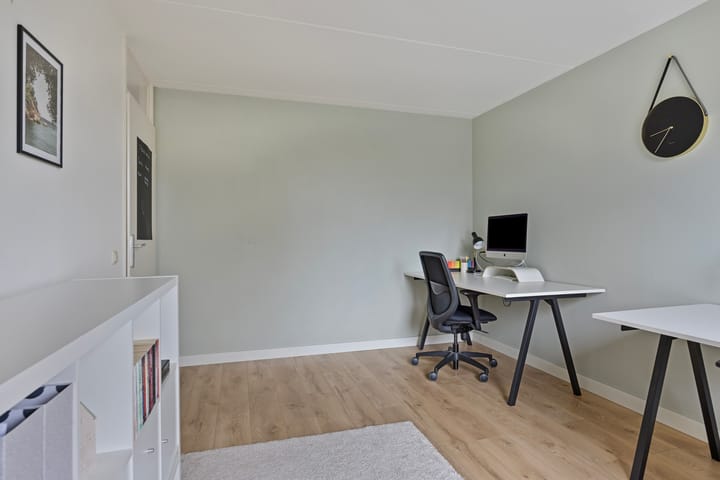 Photo 32 of Deursenstraat 14