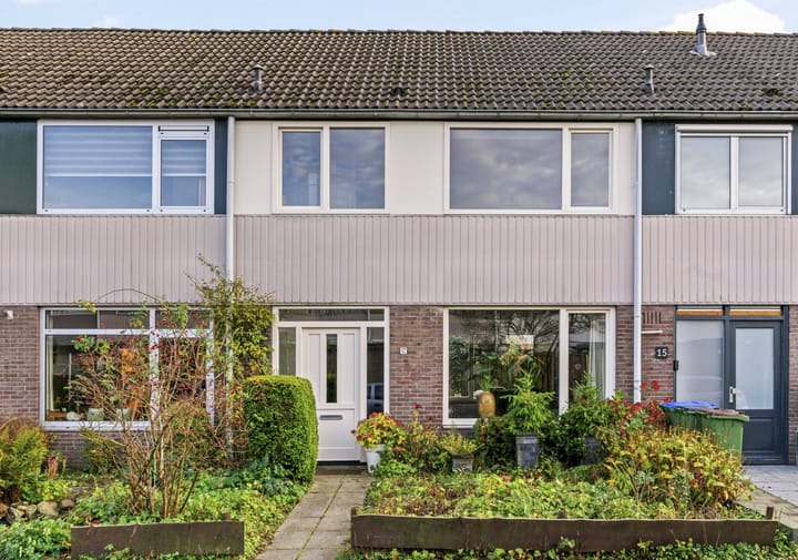 Photo 1 of Zonnebloemstraat 17