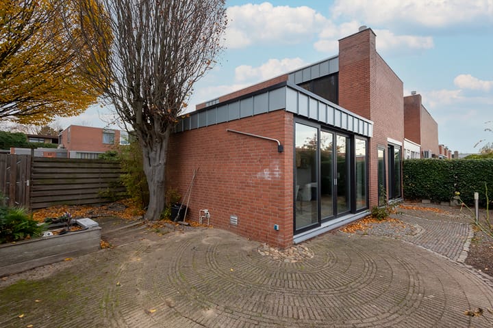 Foto 18 van Montgomerystraat 15