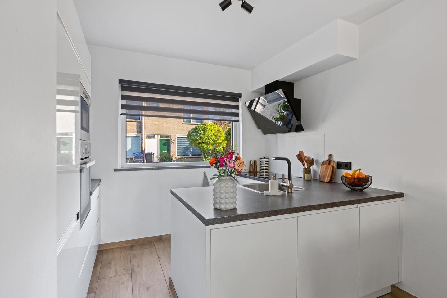 Photo 14 of Anemoonstraat 54