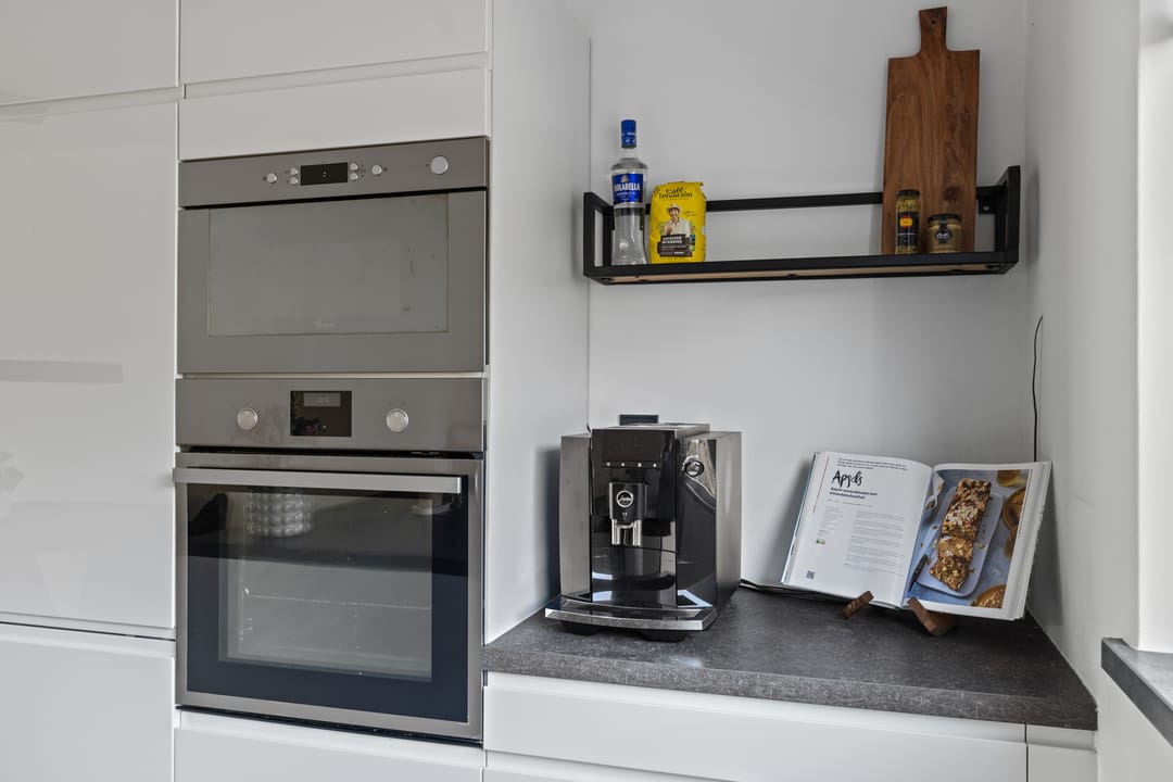 Photo 17 of Anemoonstraat 54