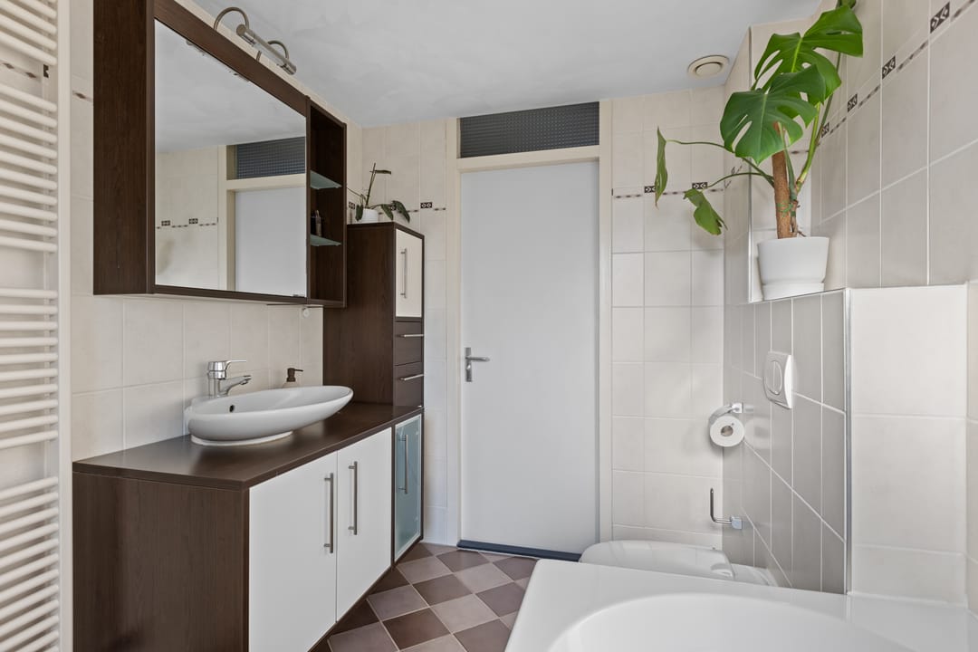 Photo 37 of Anemoonstraat 54