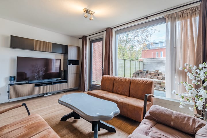 Foto 2 van Joan Miróstraat 68