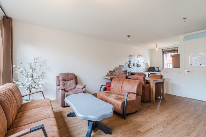 Foto 12 van Joan Miróstraat 68