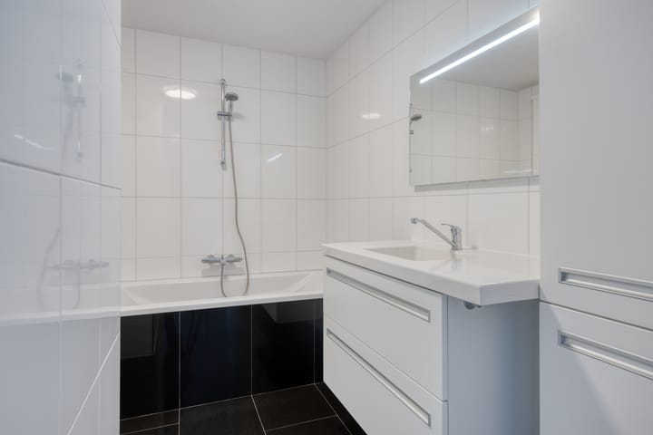 Photo 22 of Conference 2