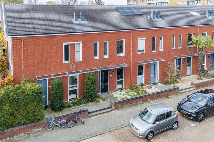 Foto 36 van Joan Miróstraat 68