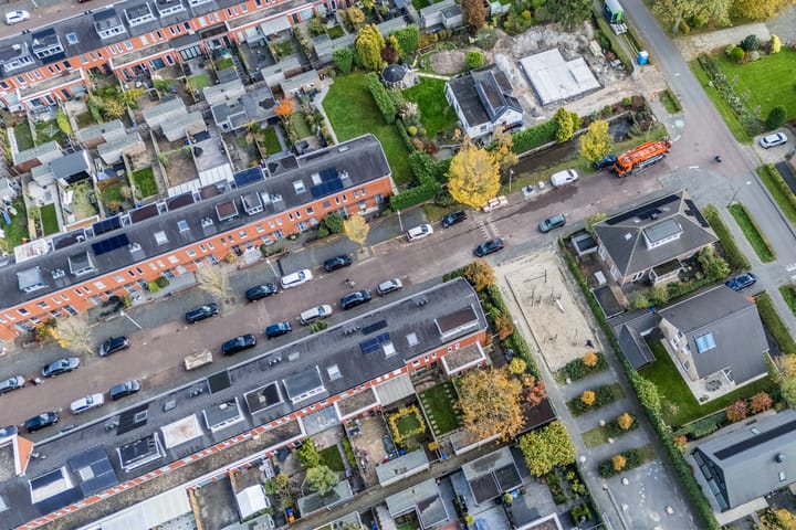 Foto 39 van Joan Miróstraat 68