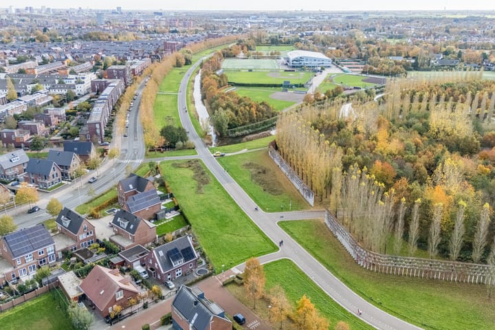 Foto 42 van Joan Miróstraat 68