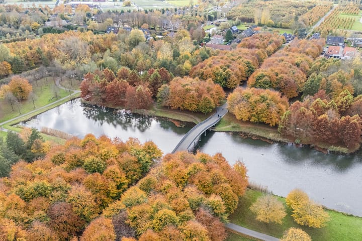 Foto 43 van Joan Miróstraat 68